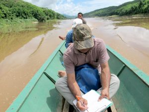Fish conservation zone survey in Lao PDR
